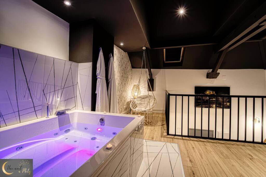 Le Loft Spa Au Coeur De Metz Exterior foto
